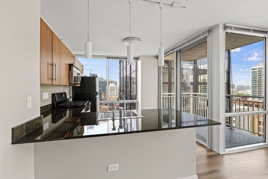 Building Photo - Flair Tower Apartments