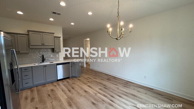 Building Photo - 6522 John Hamilton Wy E