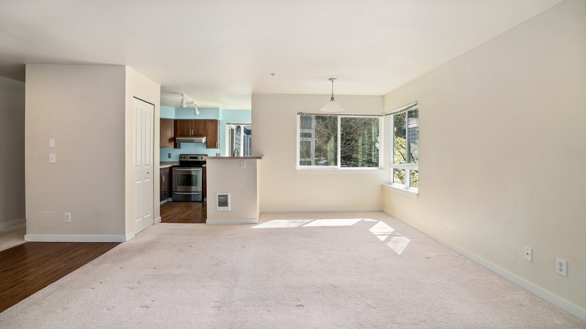 Living room facing kitchen - 3910 243rd Pl SE