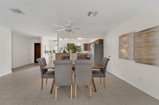 Building Photo - 312 Lagoon Dr