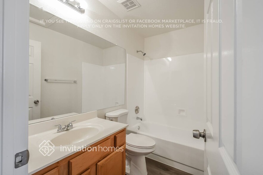 Building Photo - 7704 W Oraibi Dr