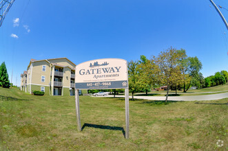 Building Photo - Gateway