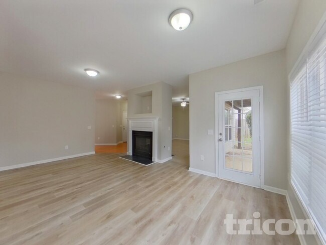 Building Photo - 324 Archway Ct