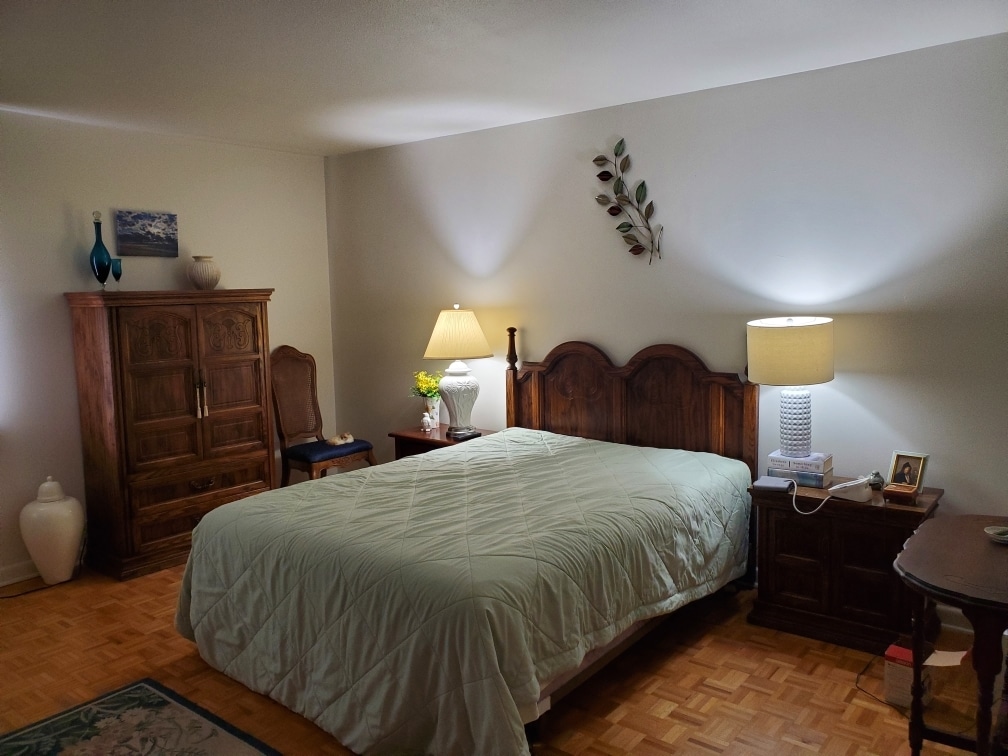 Building Photo - 7320 Glenroie Ave