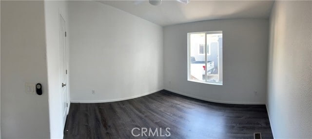 Building Photo - 2851 Rolling Hills Dr