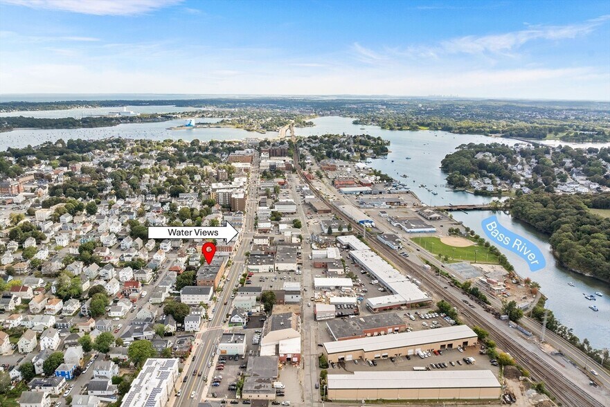 Building Photo - 315 Rantoul St