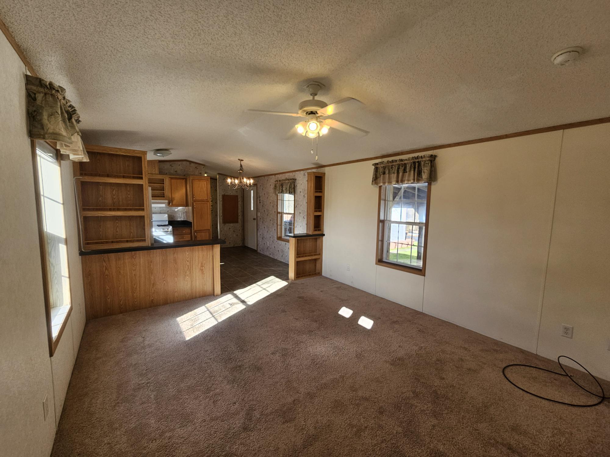 Building Photo - 45 Sunnyfield Dr