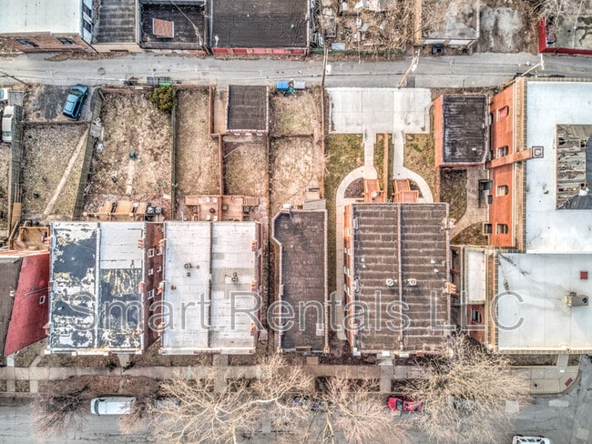 Building Photo - 2211 Indiana Ave