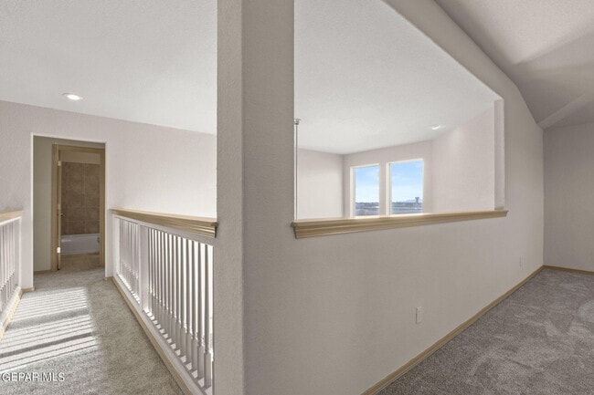 Building Photo - 14335 Alma Point