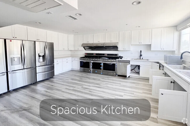 shared kitchen - 1476 W 35th St