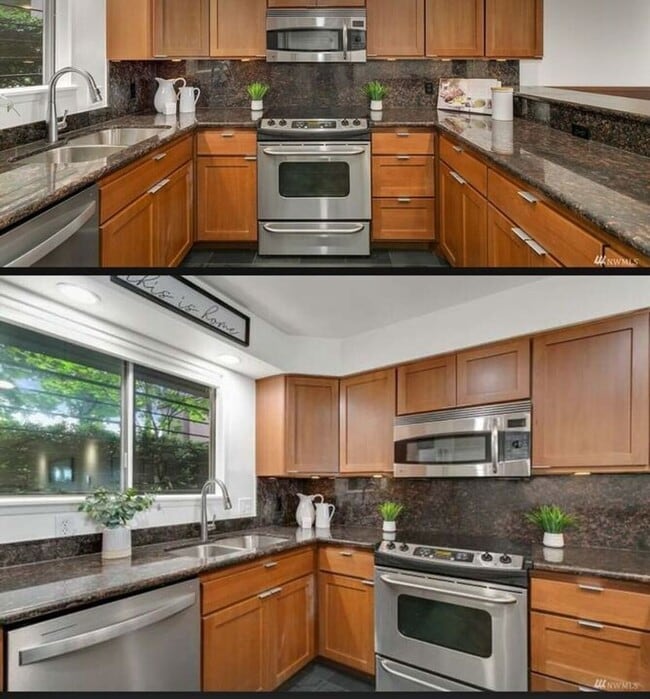 Building Photo - 2BR Ground Floor Eastlake Condo w/ Dedicat...