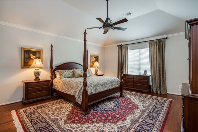 Building Photo - 20011 Glen Lake Dr