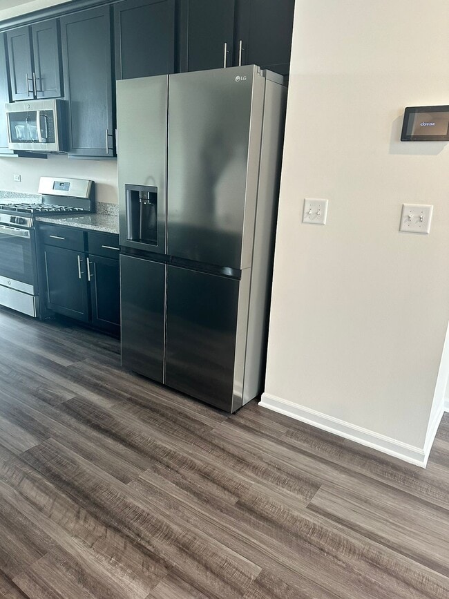 Building Photo - 1601 Albany St