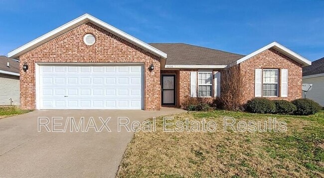 Building Photo - 6208 SW Meadow Well Ave