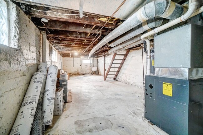 Building Photo - Newly renovated 2bed/1bath