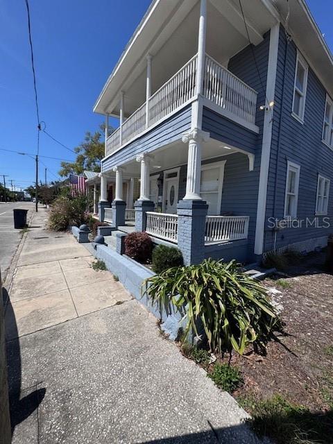 Building Photo - 1910 E Columbus Dr