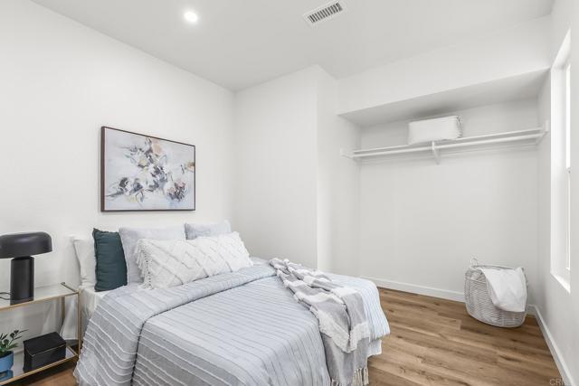 Building Photo - 4514 Dawson Ave