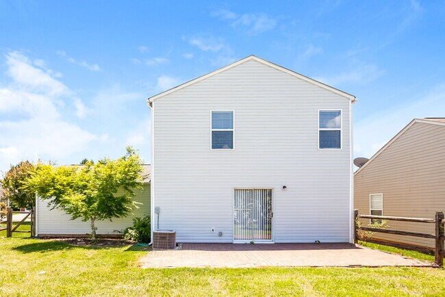 Building Photo - 8126 Rosberg Ln