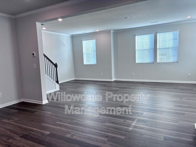 Building Photo - 514 Light Oak Wy