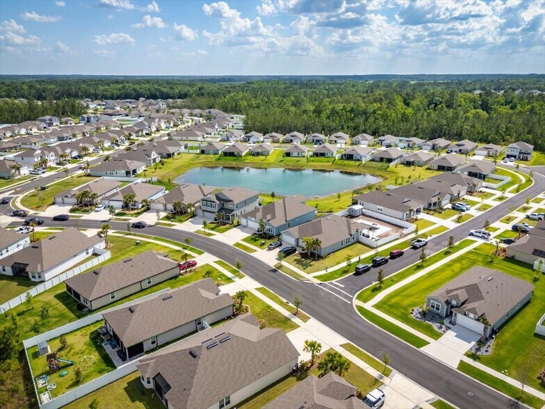 Building Photo - 2941 Oak Stream Dr
