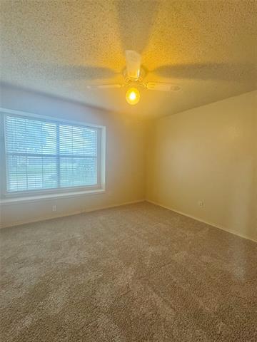 Building Photo - 1600 Weatherstone Dr