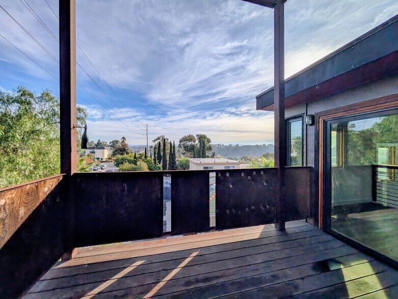 Building Photo - 3363 C St