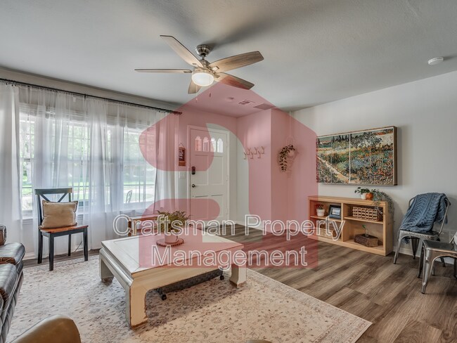 Building Photo - 2024 NW 45th St