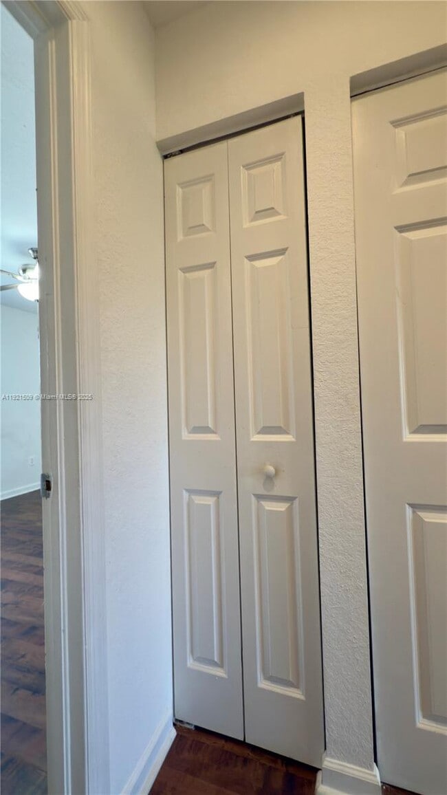 Building Photo - 1109 Lucaya Dr