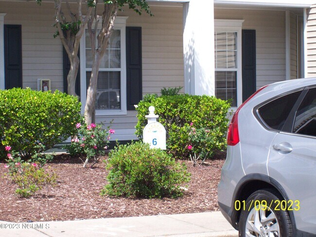 Building Photo - 872 Great Egret Cir SW