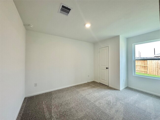 Building Photo - 26938 Cherry Plum Ln