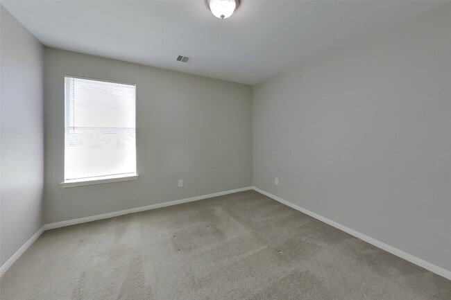 Building Photo - 21402 Palma Grove Way