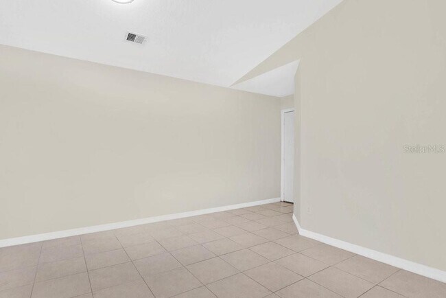 Building Photo - 7606 Pissarro Dr