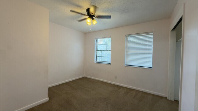 Building Photo - 1480 Alecia Dr