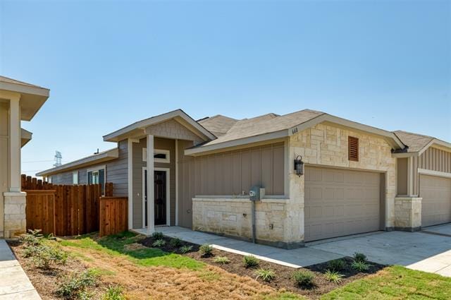Building Photo - 660 Harvest Moon Dr