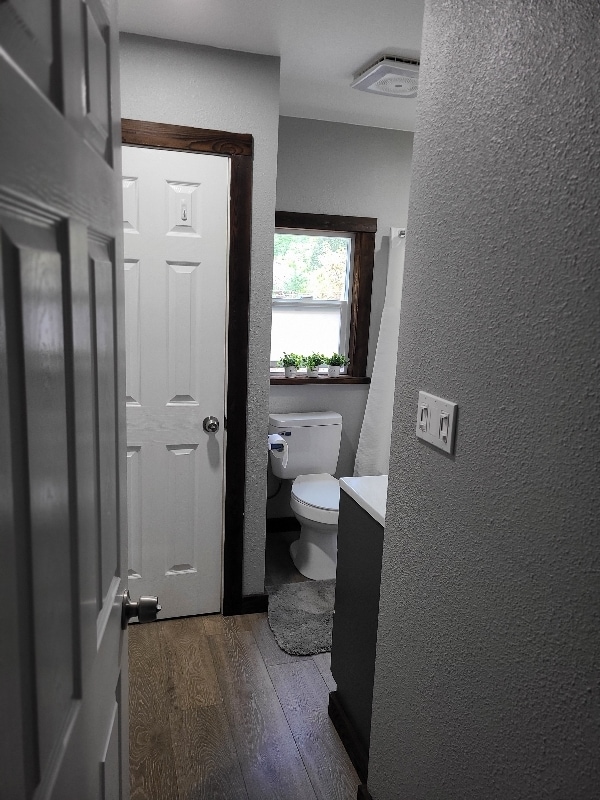 Building Photo - 1856 Canyonville-Riddle Rd