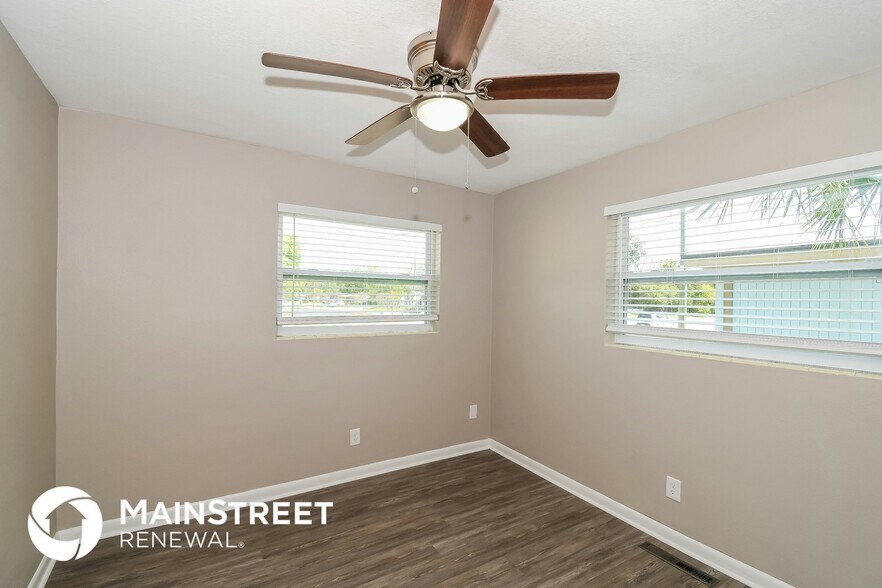 Building Photo - 6260 Merrill Rd