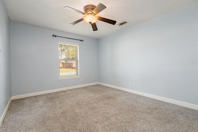 Building Photo - 920 Ashwood Dr