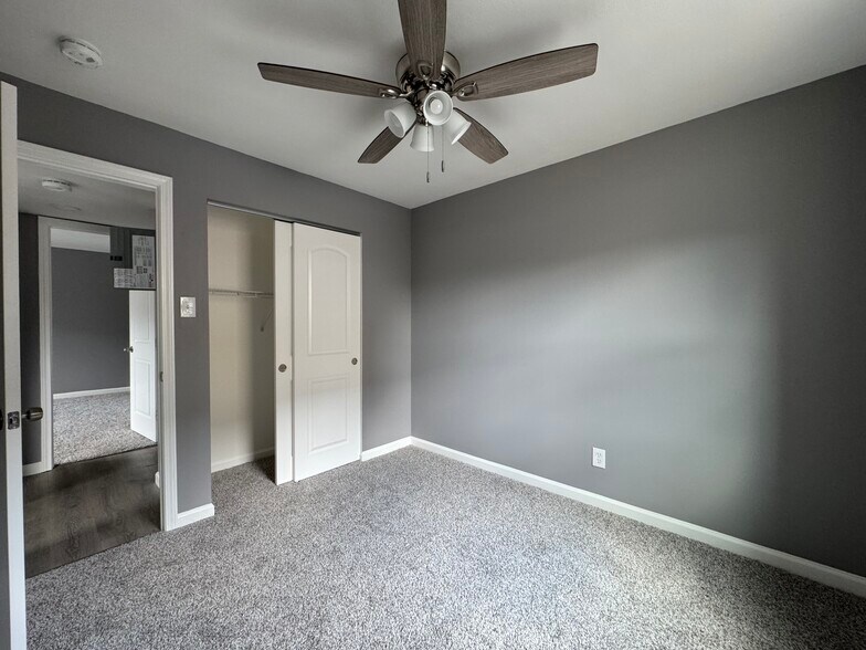 Building Photo - 10341 Forest Brook Ln