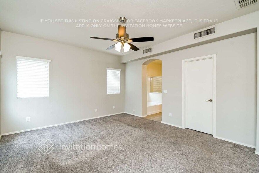 Building Photo - 1723 W Dugan Dr