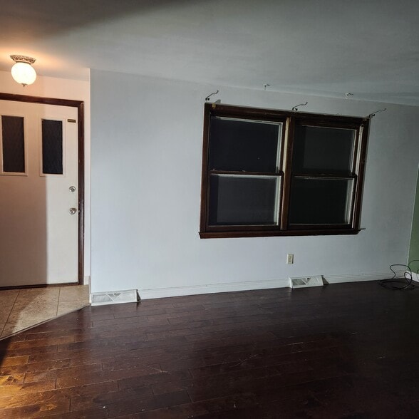 Building Photo - 3919 Harvard St