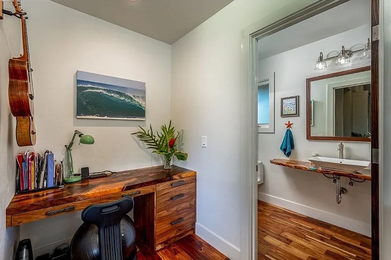 Building Photo - 4831E Kapaka St