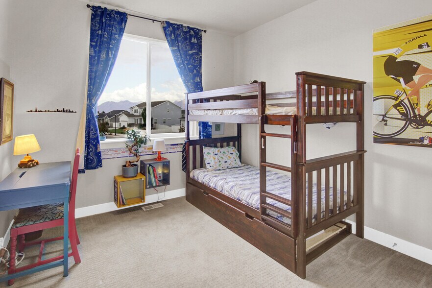Building Photo - 4144 W Foxview Dr