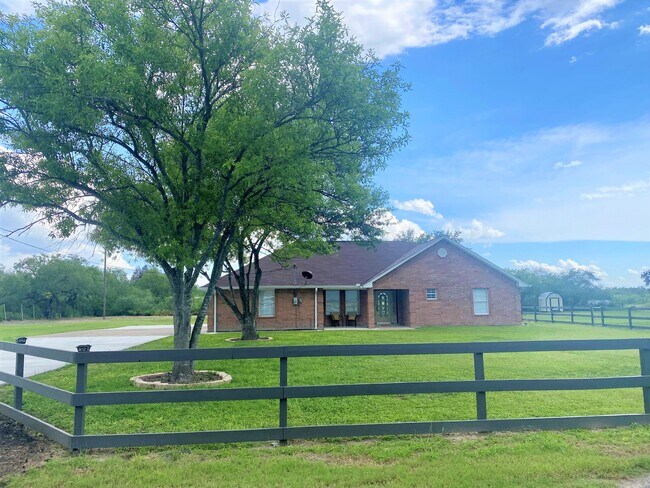 Primary Photo - 2214 Mile 14 N