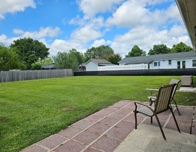 Backyard with patio - 404 Rams Rd