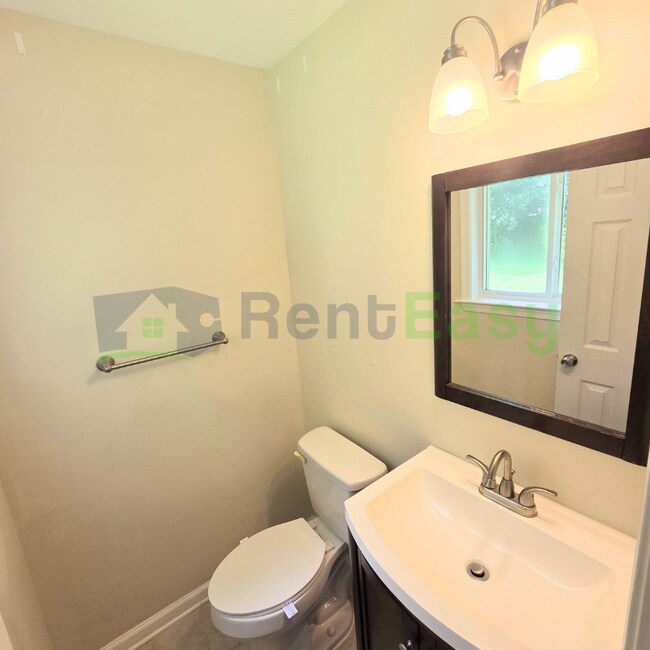 Building Photo - 3129 Woodbaugh Dr