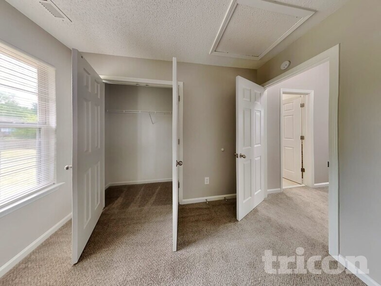 Building Photo - 8312 Rhian Brook Ln