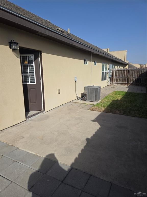 Building Photo - 1209 Bodark Dr