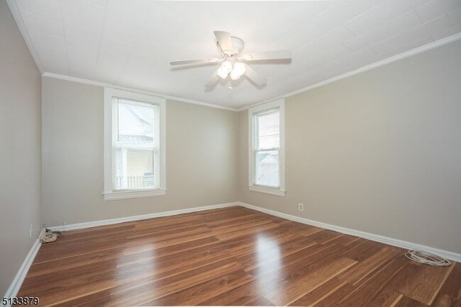 Building Photo - 627 Washington St