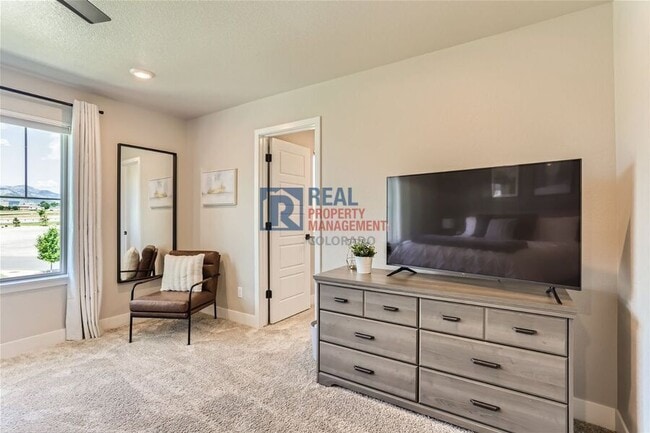 Building Photo - 8375 Holman St