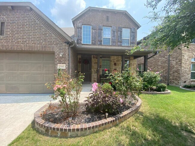 Building Photo - 15640 Pioneer Bluff Trail
